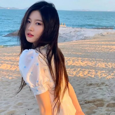 采蘑菇的夫妻